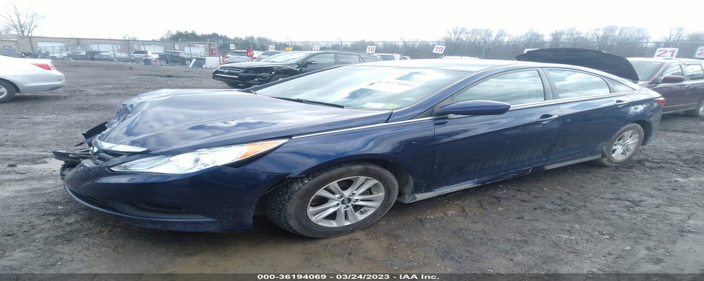 5NPEB4AC5EH852709 2014 HYUNDAI SONATA photo no. 2