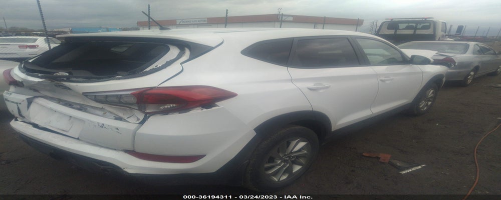 KM8J23A48JU620246 2018 HYUNDAI TUCSON photo no. 4