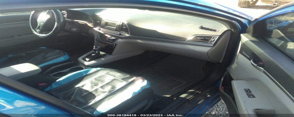 5NPD74LF2JH289777 2018 HYUNDAI ELANTRA photo no. 5