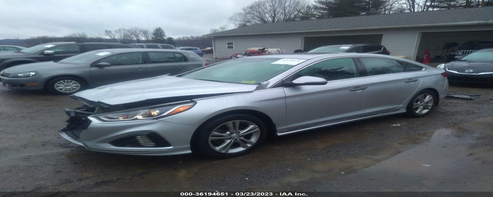 5NPE34AF5JH727209 2018 HYUNDAI SONATA photo no. 2