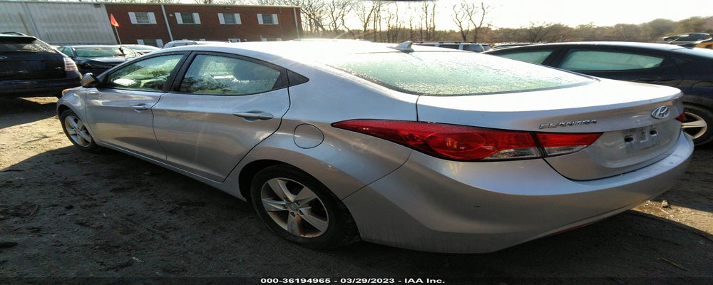 KMHDH4AE9DU693415 2013 HYUNDAI ELANTRA photo no. 3