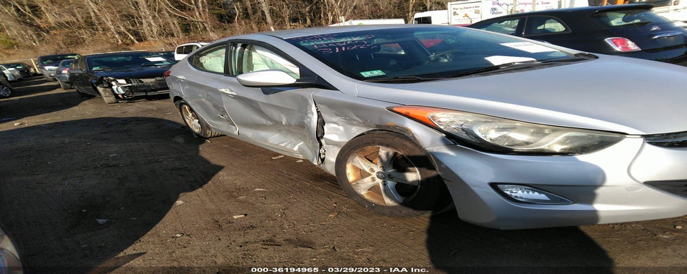 KMHDH4AE9DU693415 2013 HYUNDAI ELANTRA photo no. 6