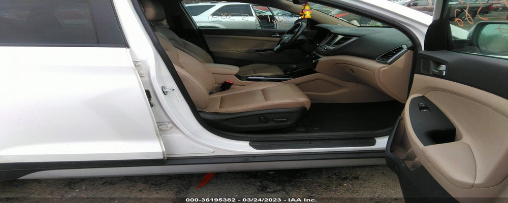 KM8J3CA47HU557616 2017 HYUNDAI TUCSON photo no. 5