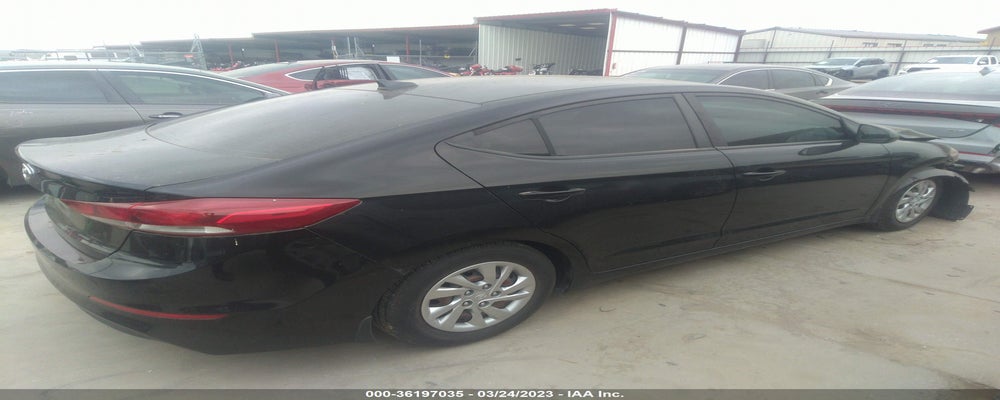 KMHD74LFXHU393347 2017 HYUNDAI ELANTRA photo no. 4