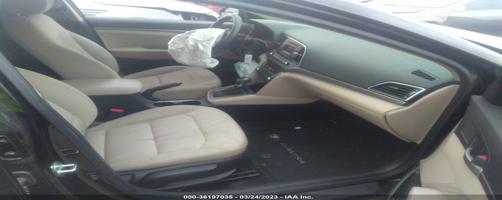 KMHD74LFXHU393347 2017 HYUNDAI ELANTRA photo no. 5