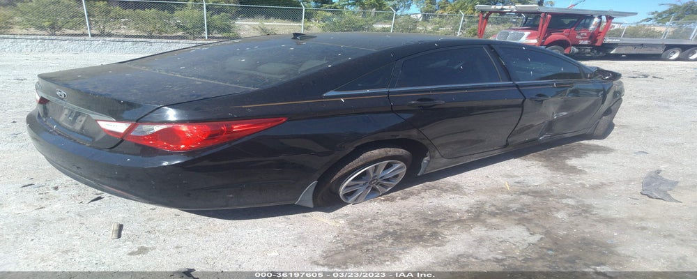 5NPEB4AC0DH626138 2013 HYUNDAI SONATA photo no. 4