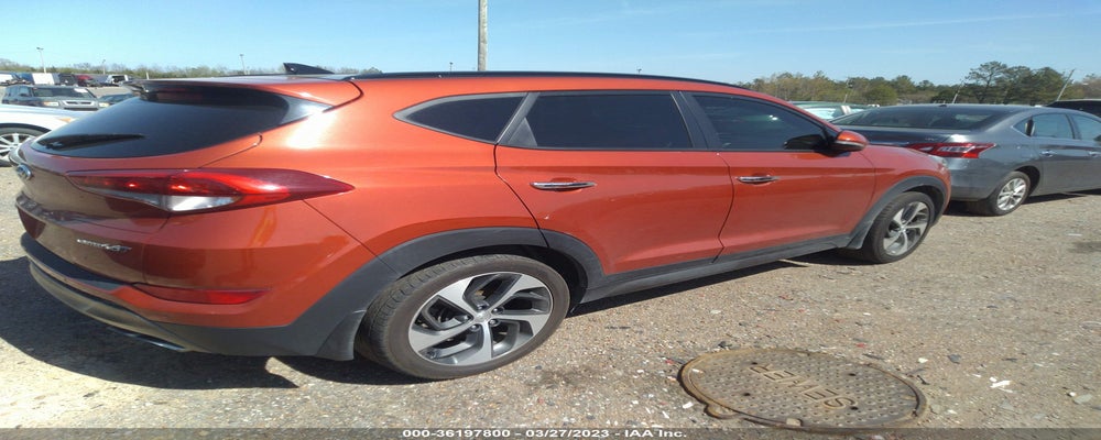 KM8J33A21GU210019 2016 HYUNDAI TUCSON photo no. 4
