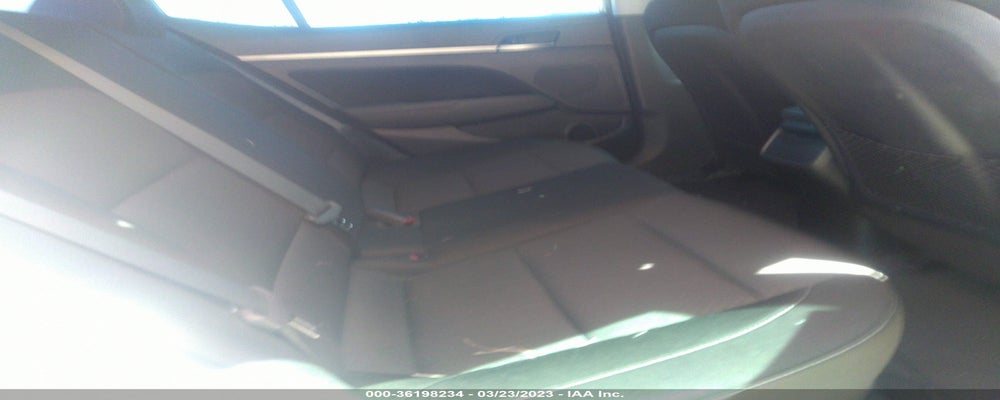 5NPD84LF4JH323666 2018 HYUNDAI ELANTRA photo no. 8