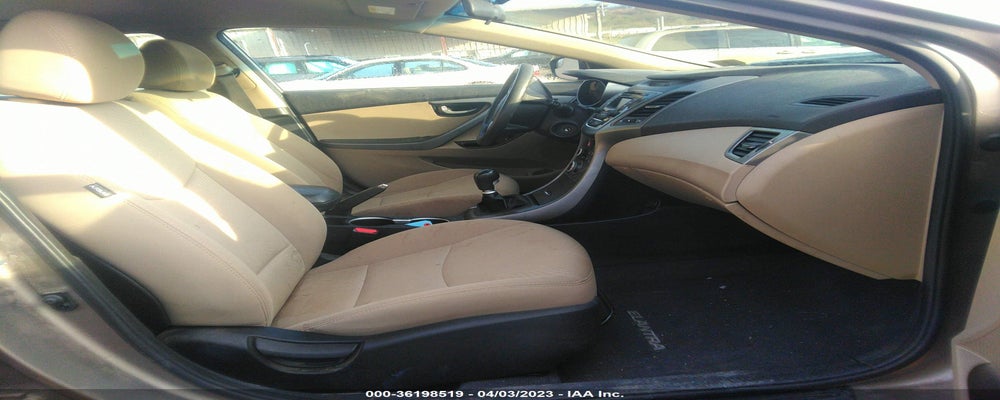 5NPDH4AE4EH483675 2014 HYUNDAI ELANTRA photo no. 5