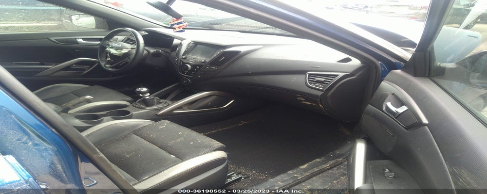 KMHTC6AE4GU275290 2016 HYUNDAI VELOSTER photo no. 5