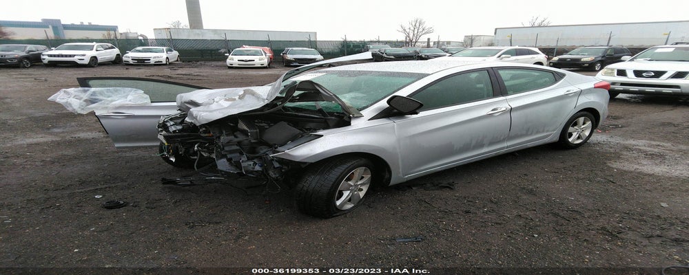 5NPDH4AE4DH242522 2013 HYUNDAI ELANTRA photo no. 2
