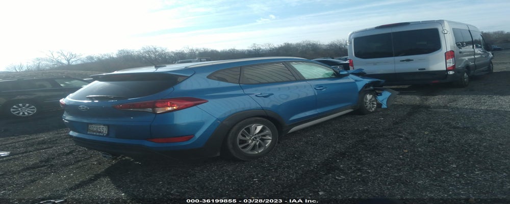 KM8J33A49HU447960 2017 HYUNDAI TUCSON photo no. 4