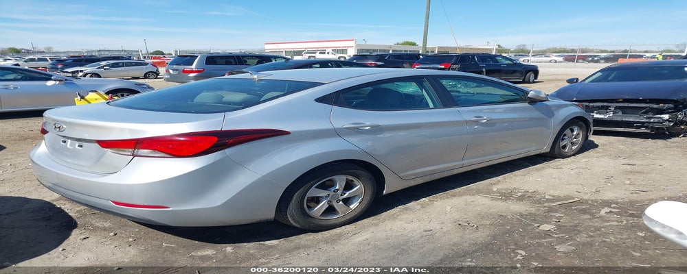5NPDH4AE1EH477977 2014 HYUNDAI ELANTRA photo no. 4