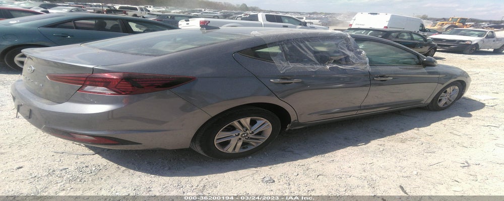 5NPD84LF7KH496020 2019 HYUNDAI ELANTRA photo no. 4