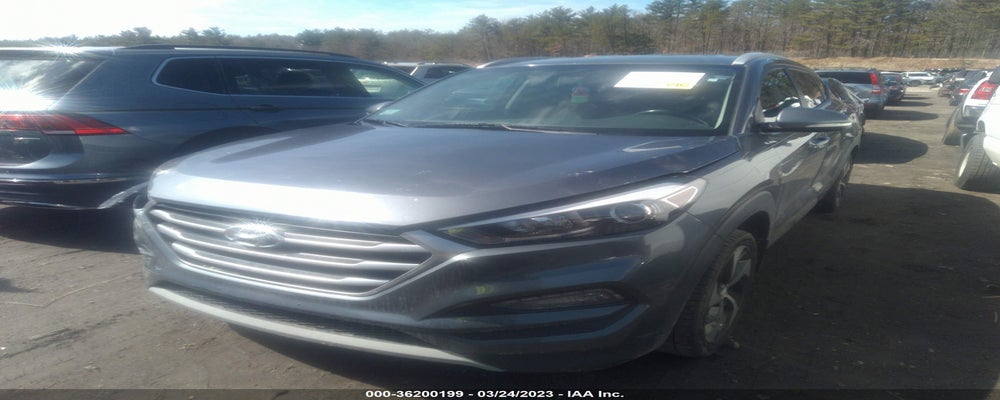 KM8J3CA26HU327838 2017 HYUNDAI TUCSON photo no. 2
