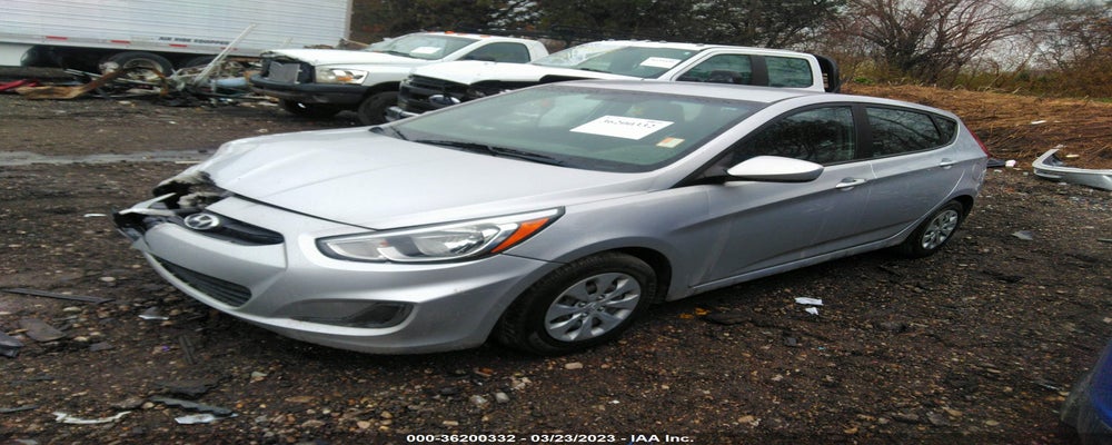 KMHCT5AEXGU286501 2016 HYUNDAI ACCENT photo no. 2