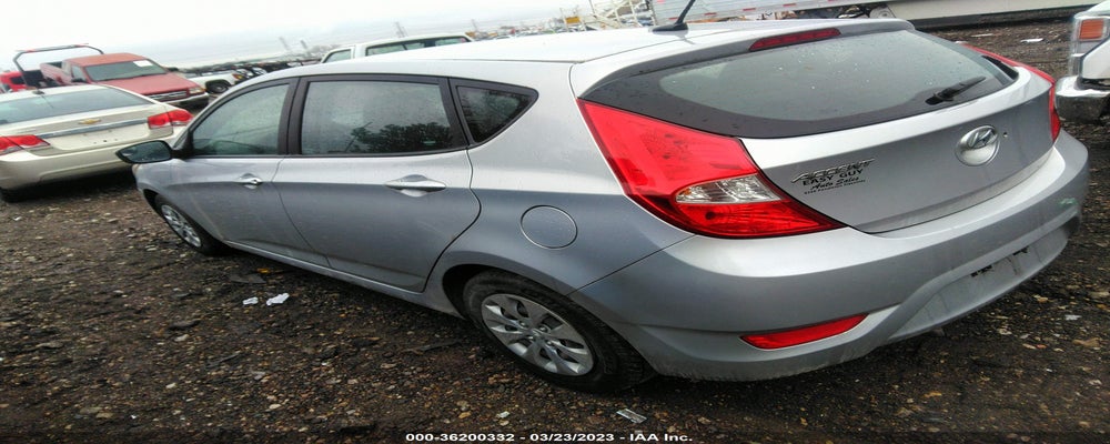 KMHCT5AEXGU286501 2016 HYUNDAI ACCENT photo no. 3