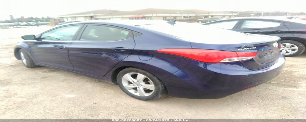 5NPDH4AE6DH384130 2013 HYUNDAI ELANTRA photo no. 3