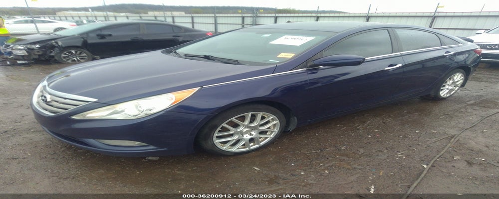 5NPEC4ACXDH723683 2013 HYUNDAI SONATA photo no. 2