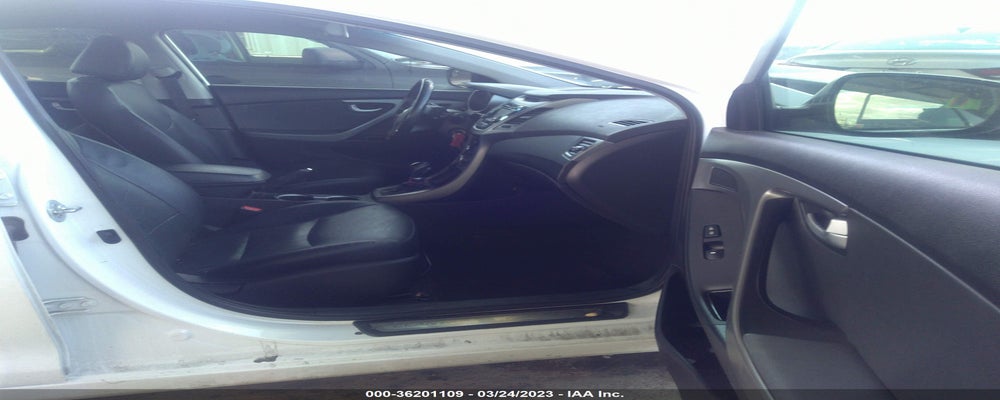 5NPDH4AE4EH523401 2014 HYUNDAI ELANTRA photo no. 5