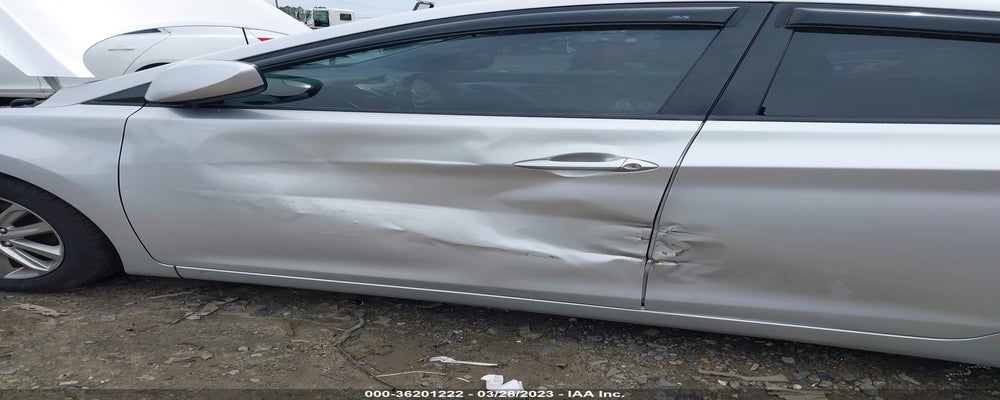 5NPDH4AE3FH558173 2015 HYUNDAI ELANTRA photo no. 6