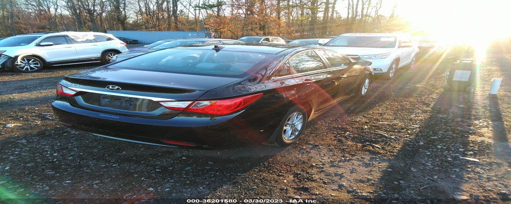 5NPEB4AC1DH509555 2013 HYUNDAI SONATA photo no. 4
