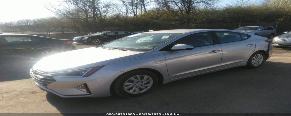 5NPD74LF8KH442325 2019 HYUNDAI ELANTRA photo no. 2