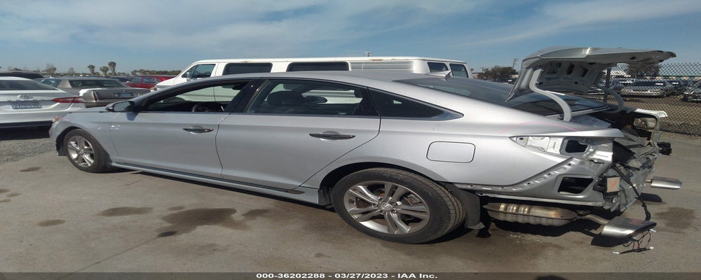 5NPE34AF3JH674946 2018 HYUNDAI SONATA photo no. 3