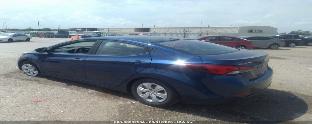 5NPDH4AE7GH781284 2016 HYUNDAI ELANTRA photo no. 3