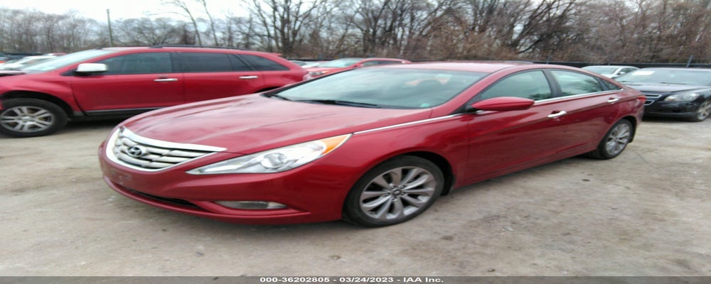 5NPEC4AB3BH315918 2011 HYUNDAI SONATA photo no. 2