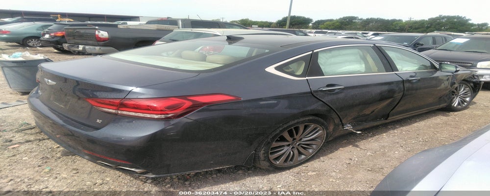 KMHGN4JF2FU067013 2015 HYUNDAI GENESIS photo no. 4