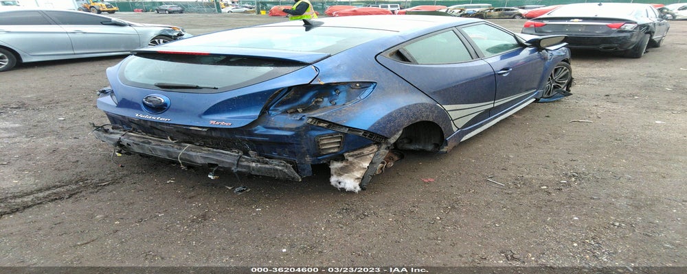 KMHTC6AE1GU263730 2016 HYUNDAI VELOSTER photo no. 4