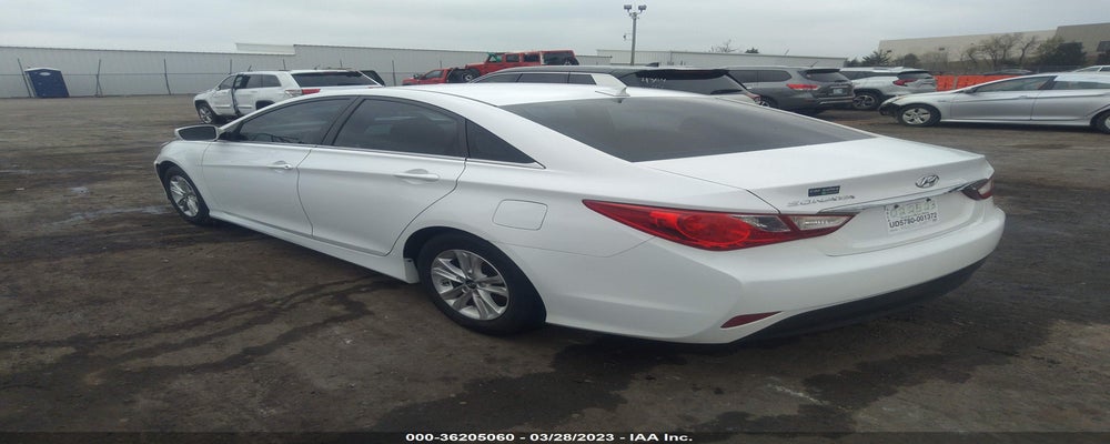 5NPEB4AC7EH862075 2014 HYUNDAI SONATA photo no. 3