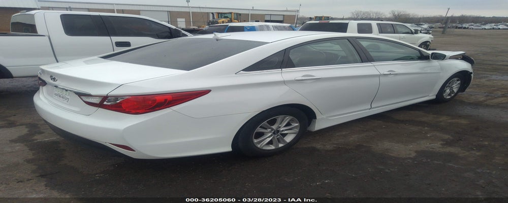 5NPEB4AC7EH862075 2014 HYUNDAI SONATA photo no. 4