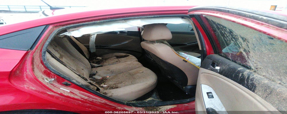 KMHCT4AE0GU085717 2016 HYUNDAI ACCENT photo no. 8