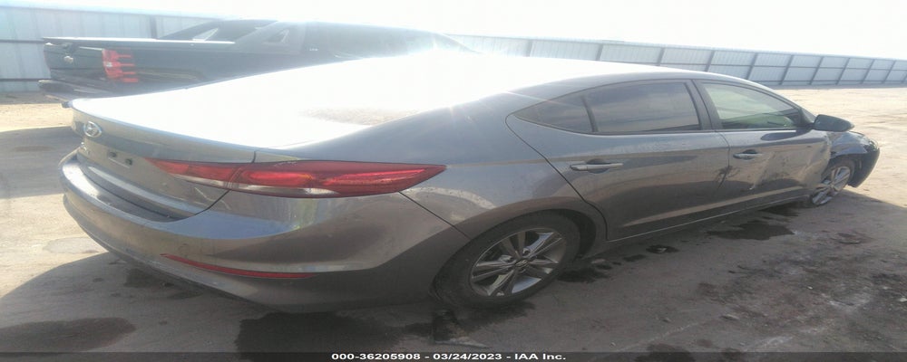5NPD84LF4JH372463 2018 HYUNDAI ELANTRA photo no. 4