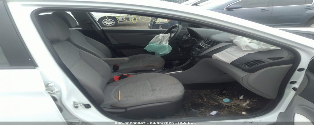 KMHCT4AE4HU174322 2017 HYUNDAI ACCENT photo no. 5
