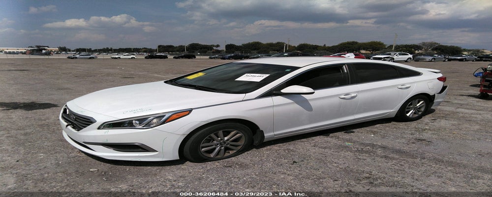 5NPE24AF5HH587756 2017 HYUNDAI SONATA photo no. 2
