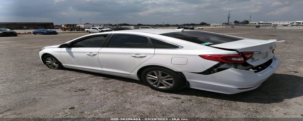 5NPE24AF5HH587756 2017 HYUNDAI SONATA photo no. 3