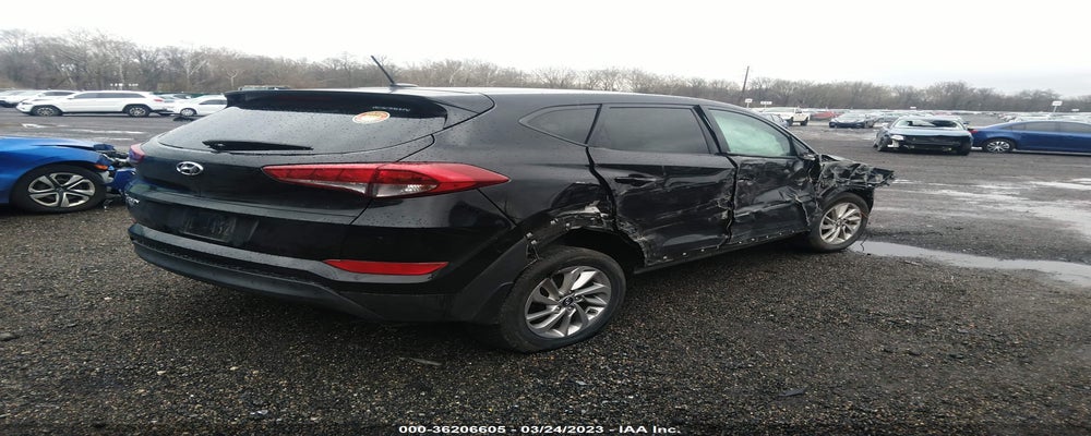 KM8J23A40HU534746 2017 HYUNDAI TUCSON photo no. 4