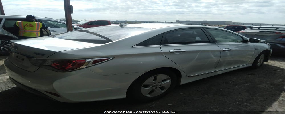 KMHEC4A44CA038427 2012 HYUNDAI SONATA photo no. 4