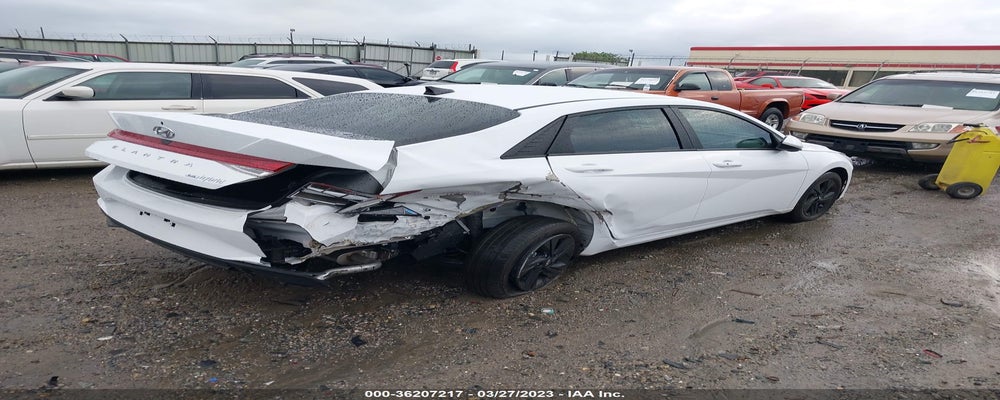 KMHLM4AJ9PU039717 2023 HYUNDAI ELANTRA photo no. 4