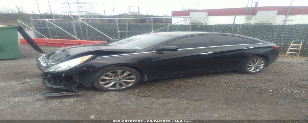 5NPEC4AC6BH122963 2011 HYUNDAI SONATA photo no. 2