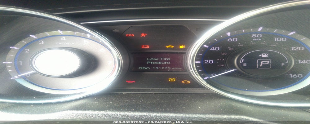 5NPEC4AC6BH122963 2011 HYUNDAI SONATA photo no. 7