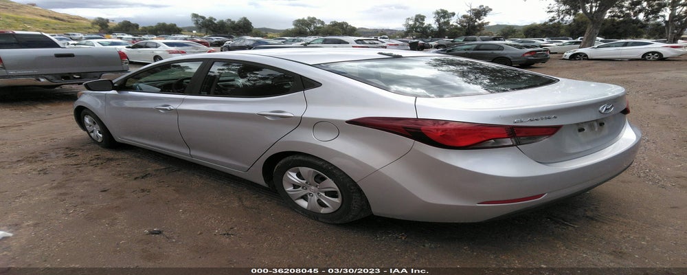 5NPDH4AE3GH708560 2016 HYUNDAI ELANTRA photo no. 3