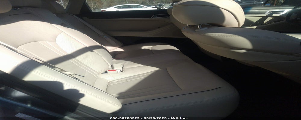 KMHGN4JF7FU090870 2015 HYUNDAI GENESIS photo no. 8