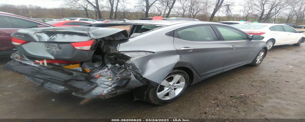 KMHDH4AE0DU972753 2013 HYUNDAI ELANTRA photo no. 4