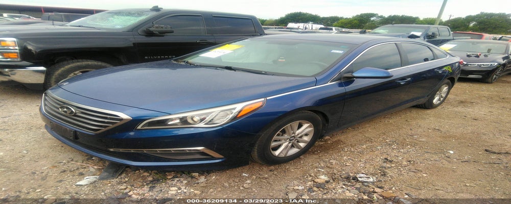 5NPE24AFXFH206853 2015 HYUNDAI SONATA photo no. 2