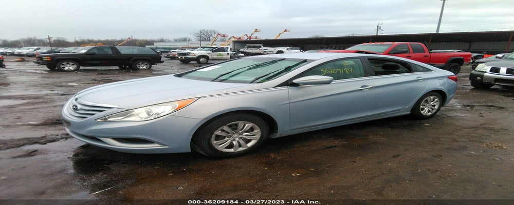 5NPEB4AC8CH484720 2012 HYUNDAI SONATA photo no. 2