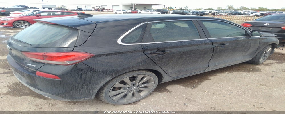 KMHH55LC2JU009652 2018 HYUNDAI ELANTRA GT photo no. 4